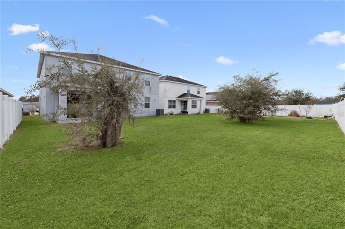 Image No.34-5 Bed Property for sale