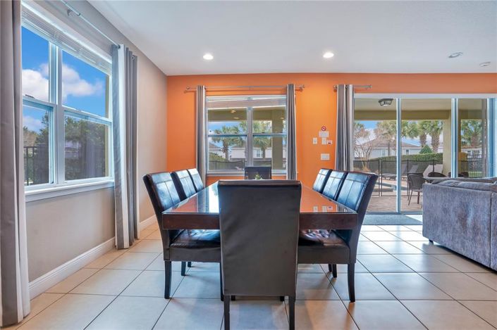 Image No.14-8 Bed Property for sale