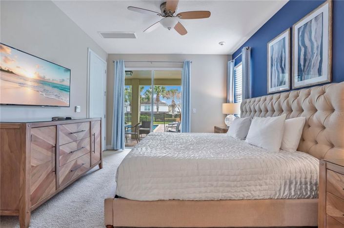 Image No.25-8 Bed Property for sale