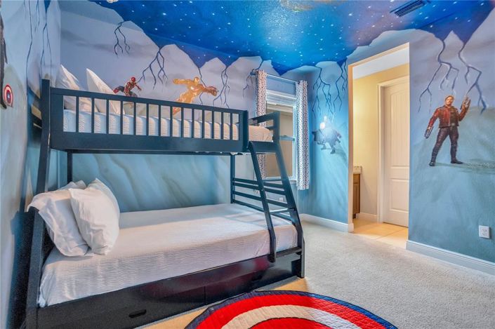 Image No.31-8 Bed Property for sale