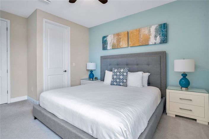 Image No.41-8 Bed Property for sale