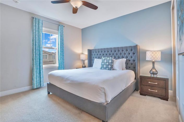 Image No.45-8 Bed Property for sale