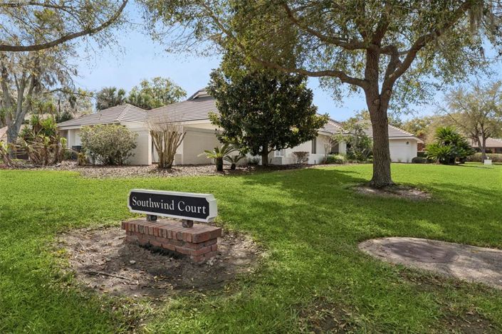 Image No.39-4 Bed Property for sale