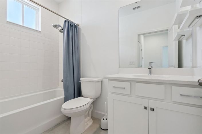 Image No.36-6 Bed Property for sale