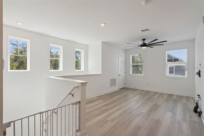 Image No.49-6 Bed Property for sale