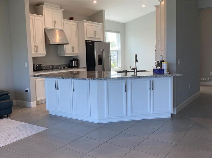 Image No.5-Propriété de 4 chambres à vendre à Kissimmee