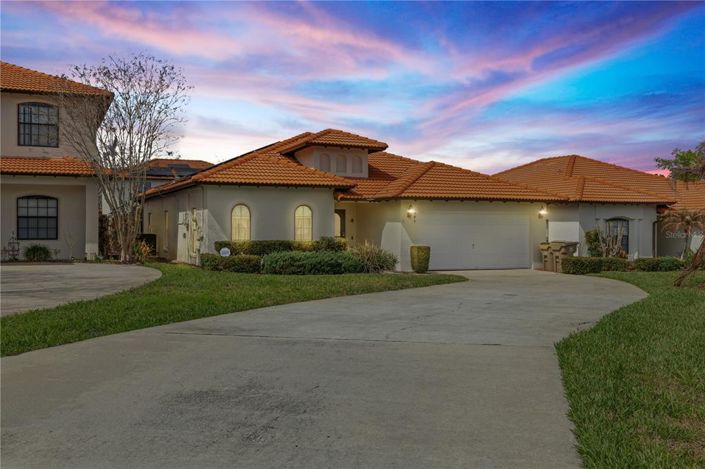 Image No.2-Propriété de 4 chambres à vendre à Clermont