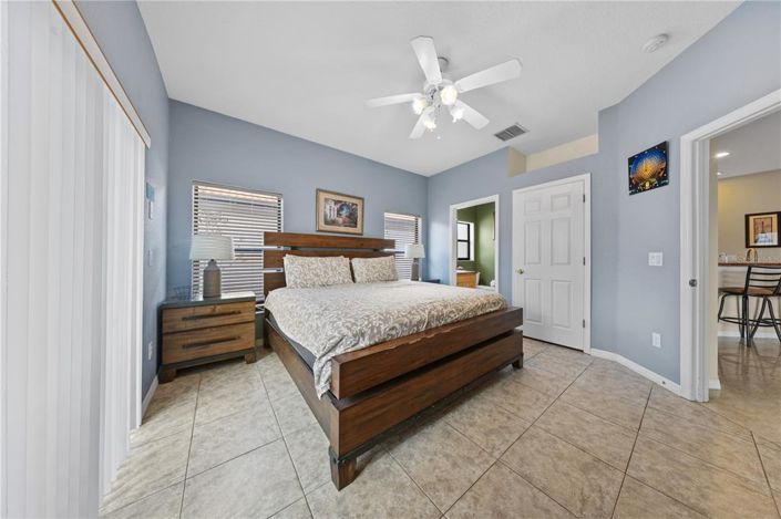 Image No.30-Propriété de 4 chambres à vendre à Clermont