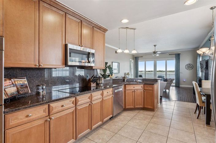 Image No.19-3 Bed Property for sale