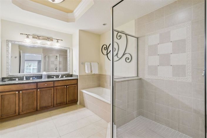 Image No.20-3 Bed Property for sale