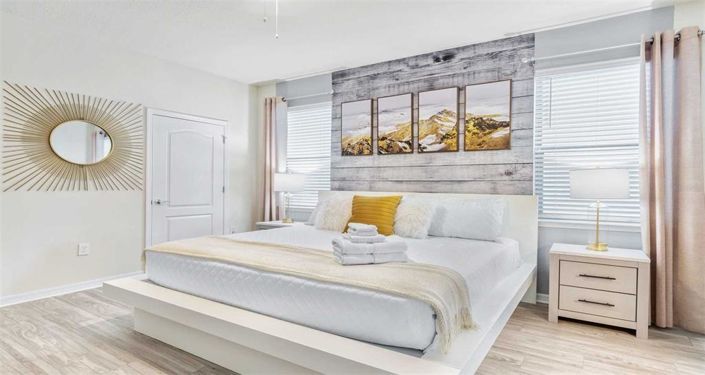 Image No.28-8 Bed Property for sale