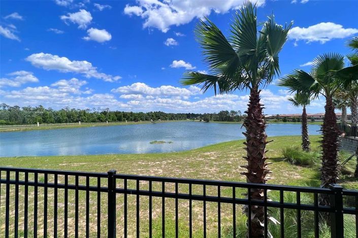 Image No.5-8 Bed Property for sale