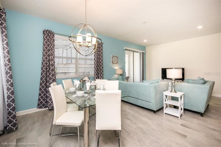 Image No.11-5 Bed Townhouse for sale