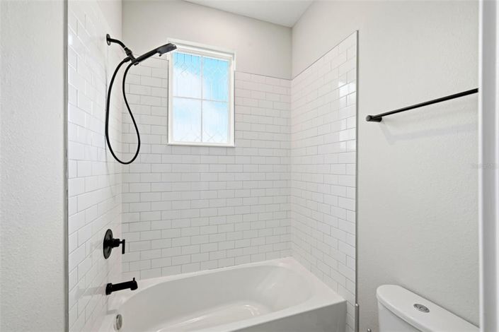 Image No.33-4 Bed Property for sale