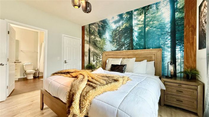 Image No.12-4 Bed Townhouse for sale