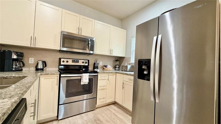 Image No.3-4 Bed Townhouse for sale