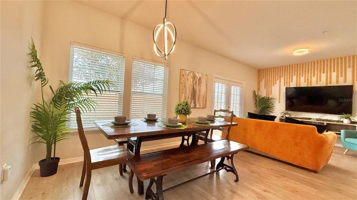 Image No.4-4 Bed Townhouse for sale