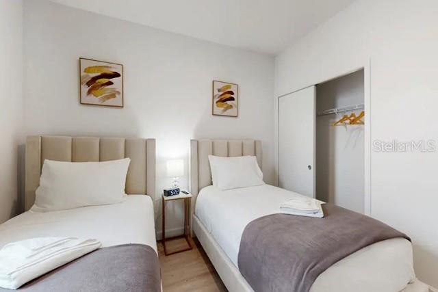 Image No.16-5 Bed Townhouse for sale