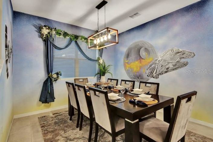 Image No.4-7 Bed Property for sale