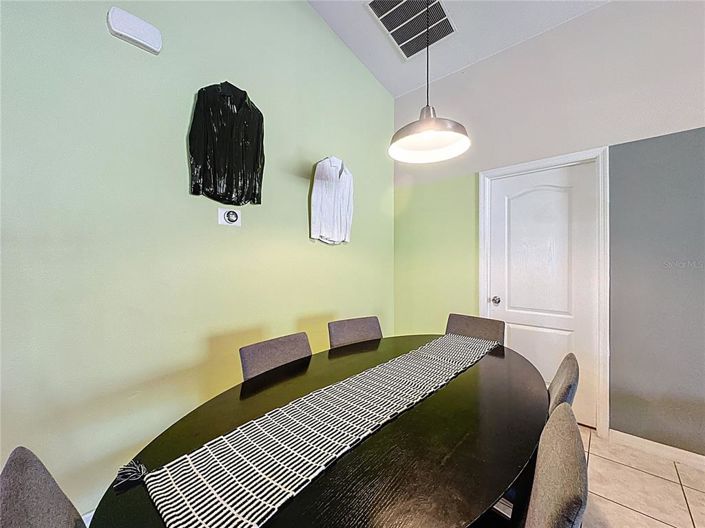 Image No.7-Propriété de 5 chambres à vendre à Davenport