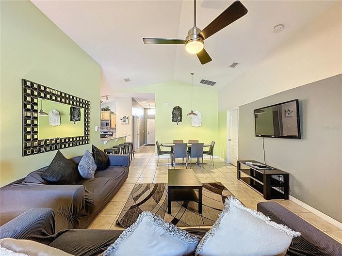 Image No.9-Propriété de 5 chambres à vendre à Davenport