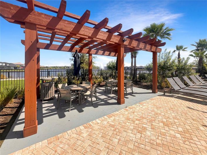 Image No.40-5 Bed Property for sale