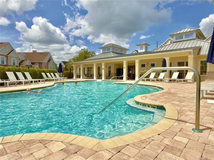 Image No.48-5 Bed Townhouse for sale