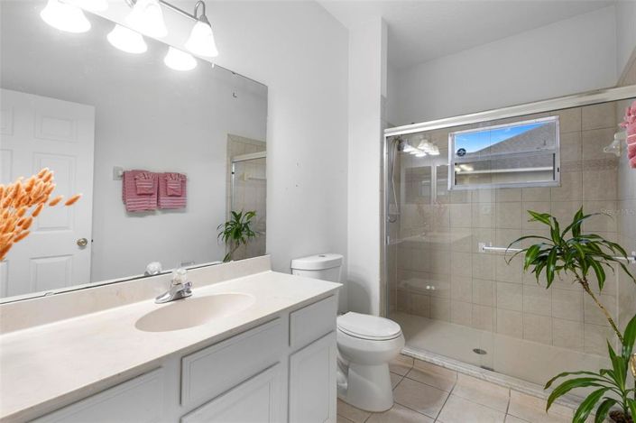 Image No.15-5 Bed Property for sale