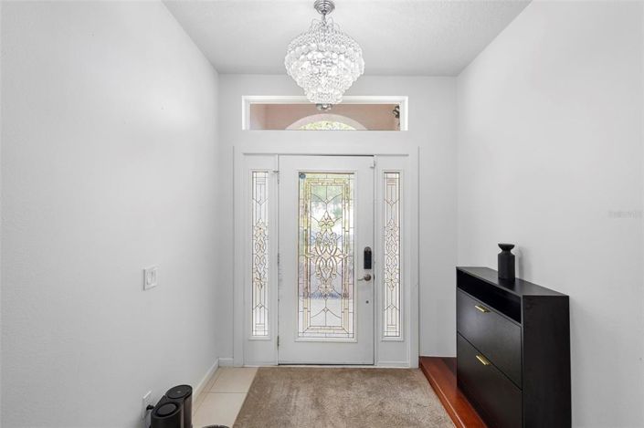 Image No.17-5 Bed Property for sale