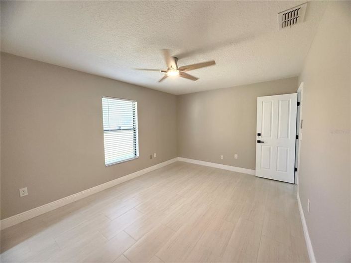 Image No.34-Propriété de 4 chambres à vendre à Kissimmee