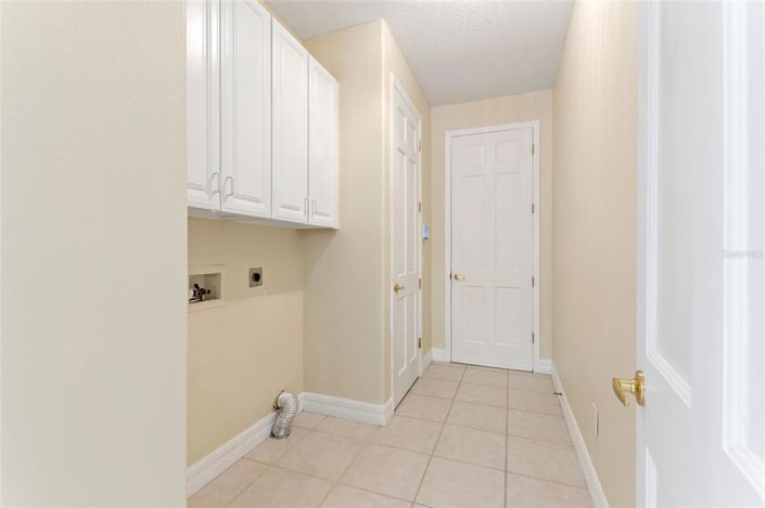 Image No.30-3 Bed Property for sale