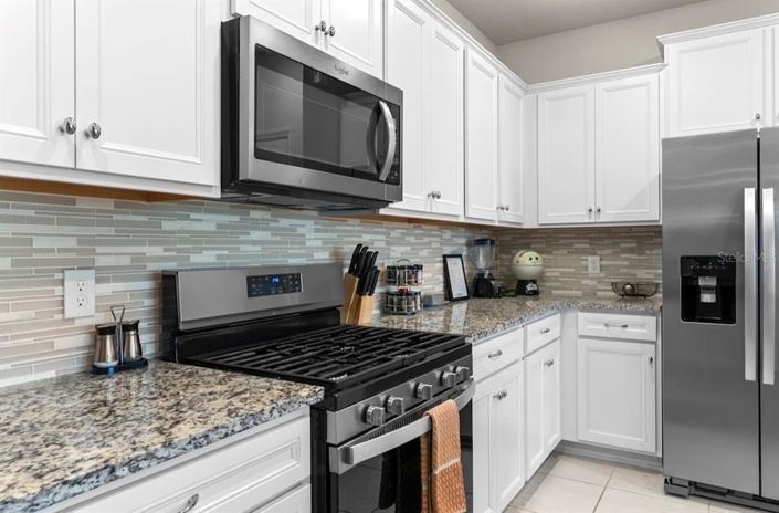 Image No.7-5 Bed Townhouse for sale