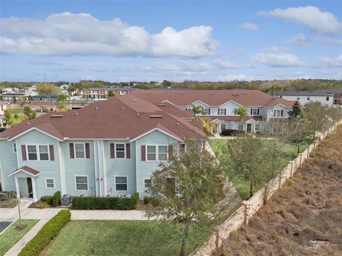 Image No.29-4 Bed Townhouse for sale