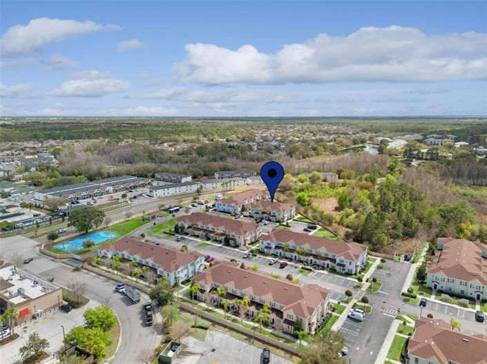 Image No.32-4 Bed Townhouse for sale