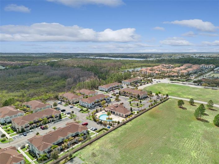 Image No.39-4 Bed Townhouse for sale