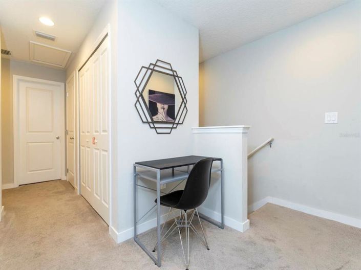 Image No.20-4 Bed Townhouse for sale