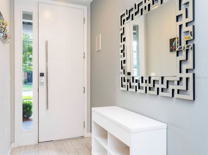 Image No.7-4 Bed Townhouse for sale