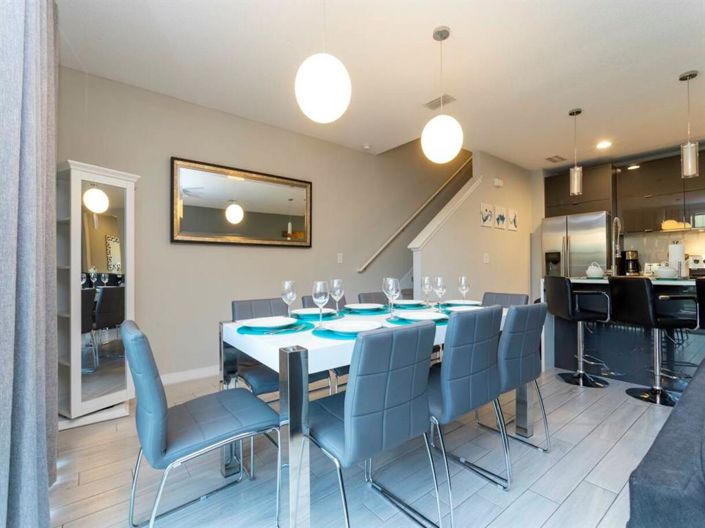 Image No.9-4 Bed Townhouse for sale