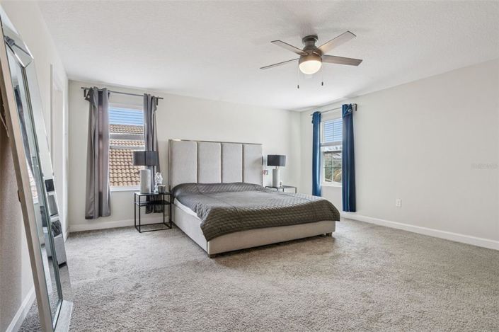 Image No.24-6 Bed Property for sale