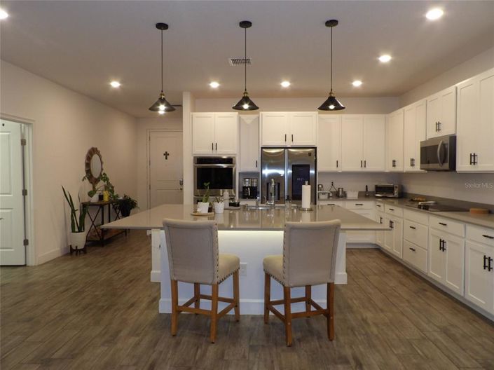 Image No.18-4 Bed Property for sale