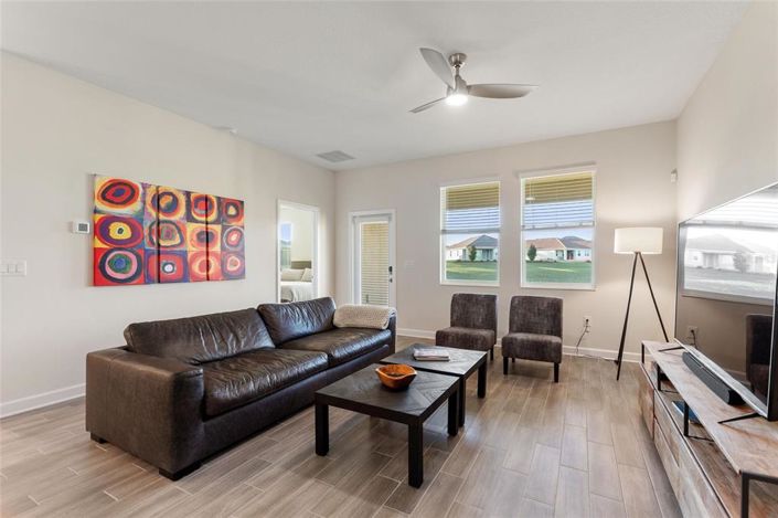 Image No.11-4 Bed Property for sale