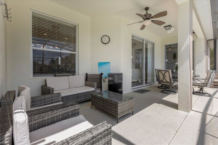 Image No.49-5 Bed Property for sale