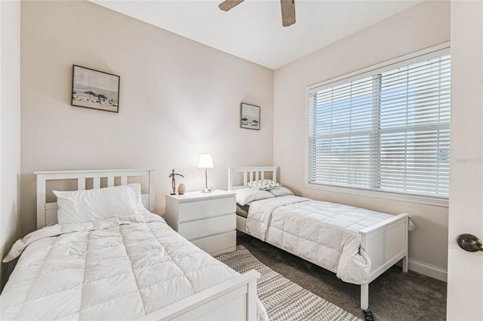 Image No.5-3 Bed Property for sale