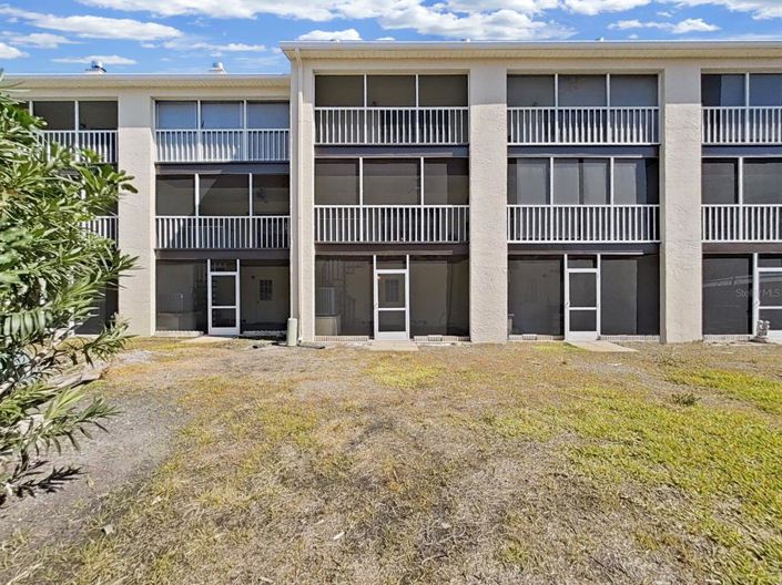 Image No.48-Maison de ville de 2 chambres à vendre à St. Petersburg