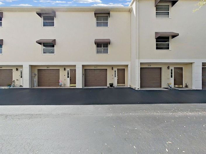 Image No.49-Maison de ville de 2 chambres à vendre à St. Petersburg