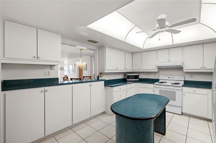 Image No.9-Propriété de 2 chambres à vendre à St. Petersburg