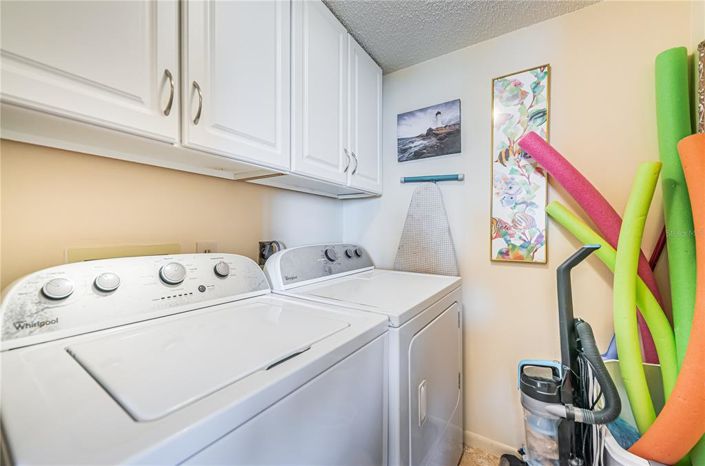 Image No.28-2 Bed Property for sale