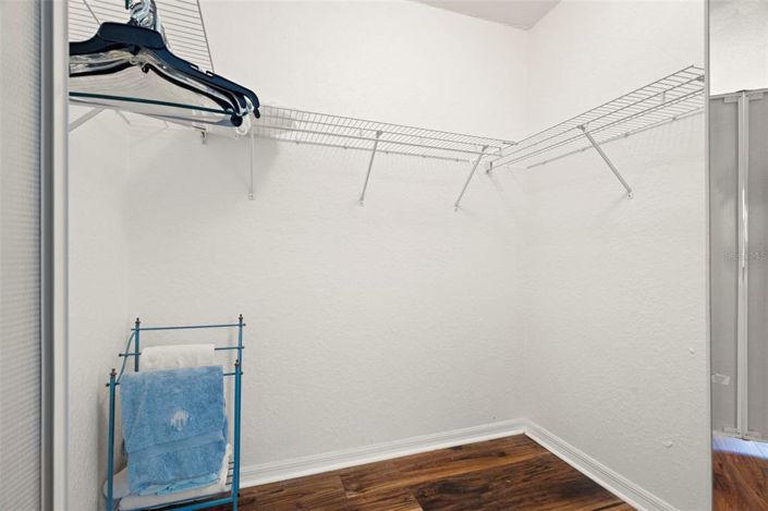 Image No.29-3 Bed Townhouse for sale