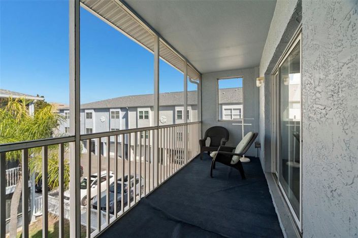 Image No.27-3 Bed Townhouse for sale