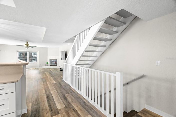 Image No.5-3 Bed Townhouse for sale